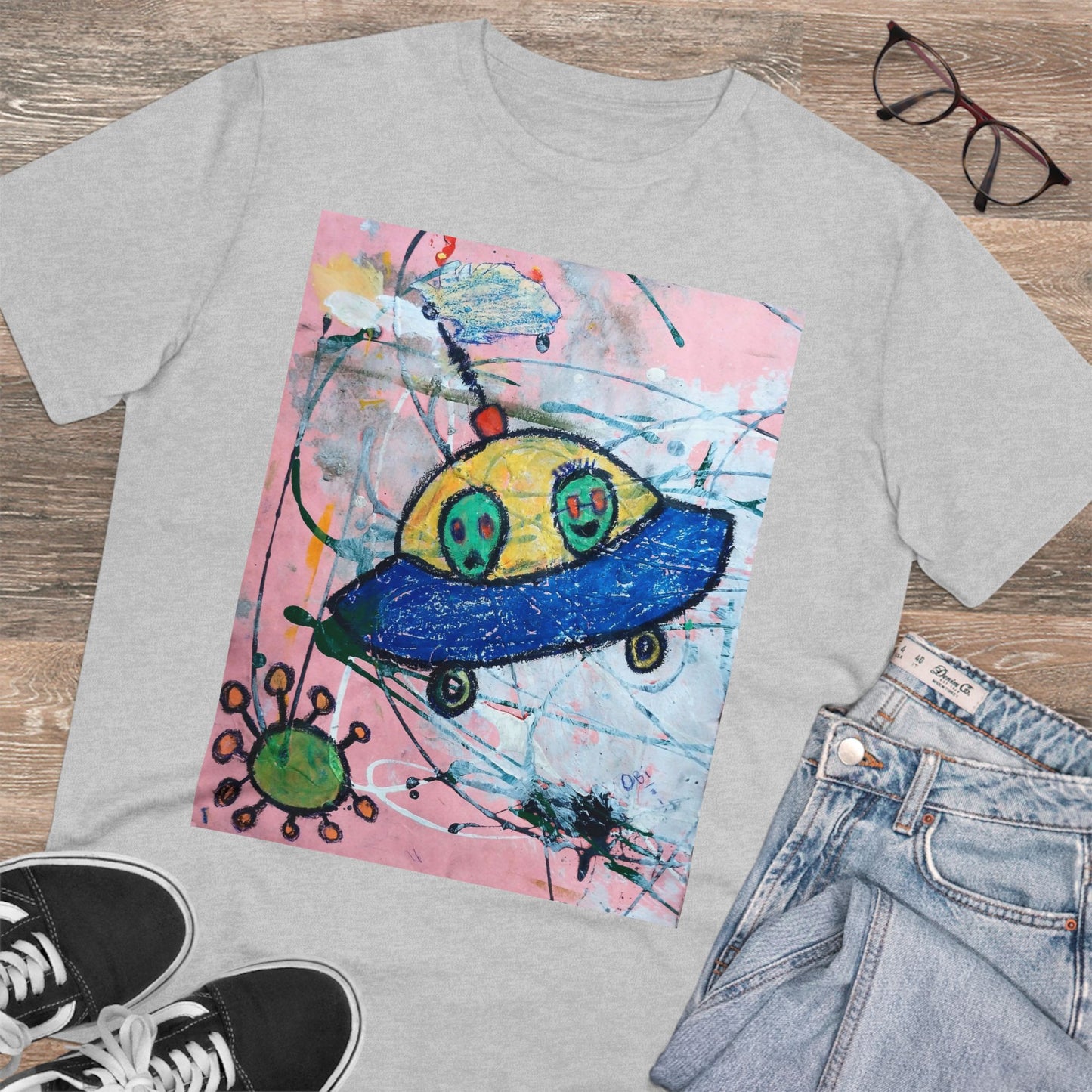 Aliens in Spaceship by Obi - Light Organic T-shirt - Unisex