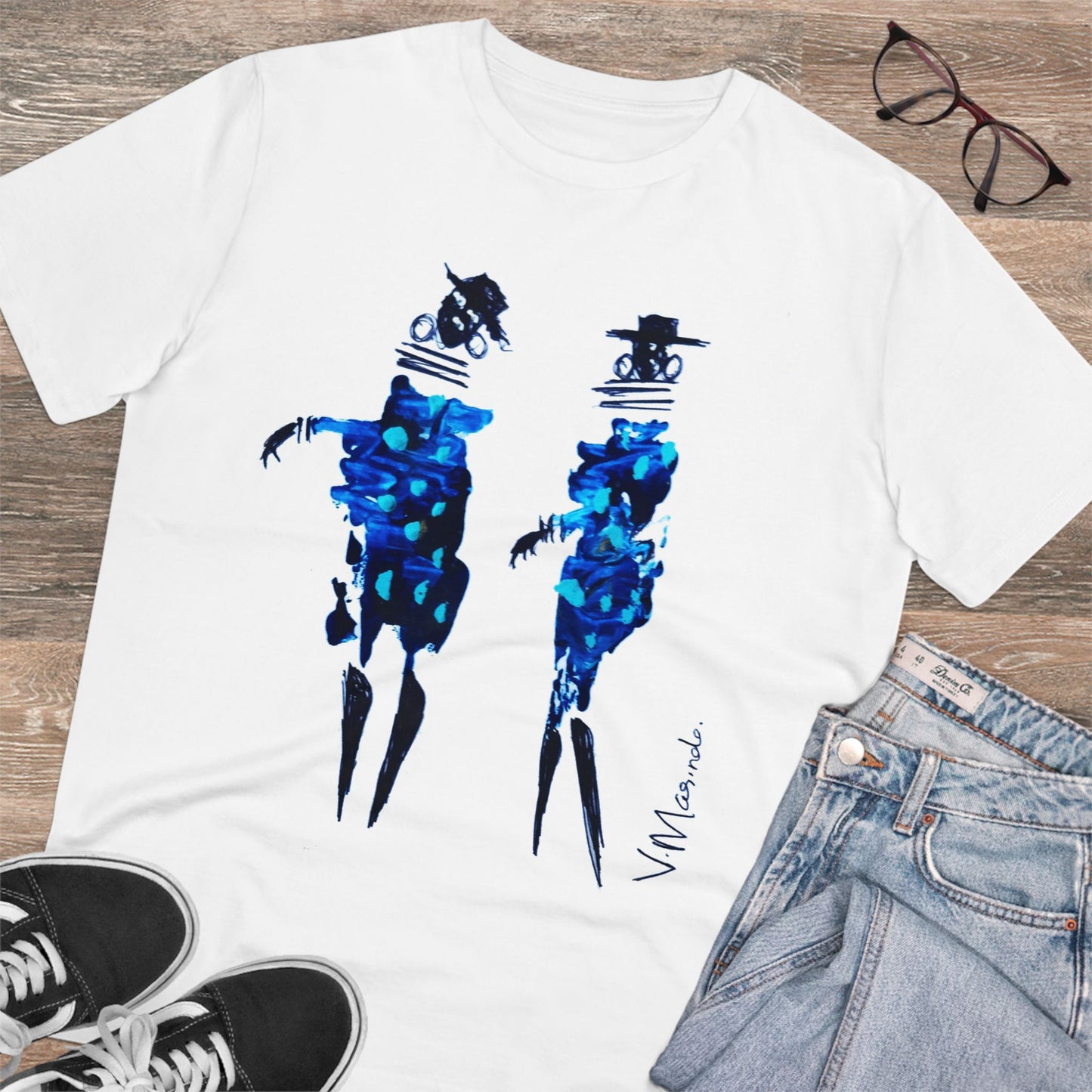 Ladies in Blue  by Vinnie - Organic T-shirt - Unisex